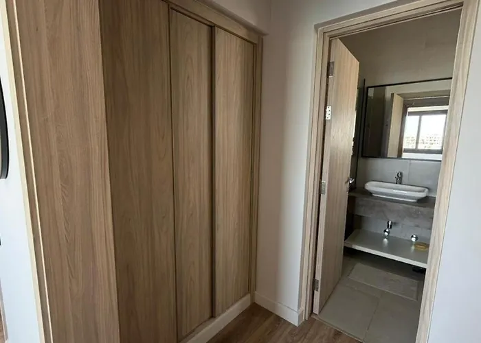 Fanadir Waterfront Living | 3br Marina House *