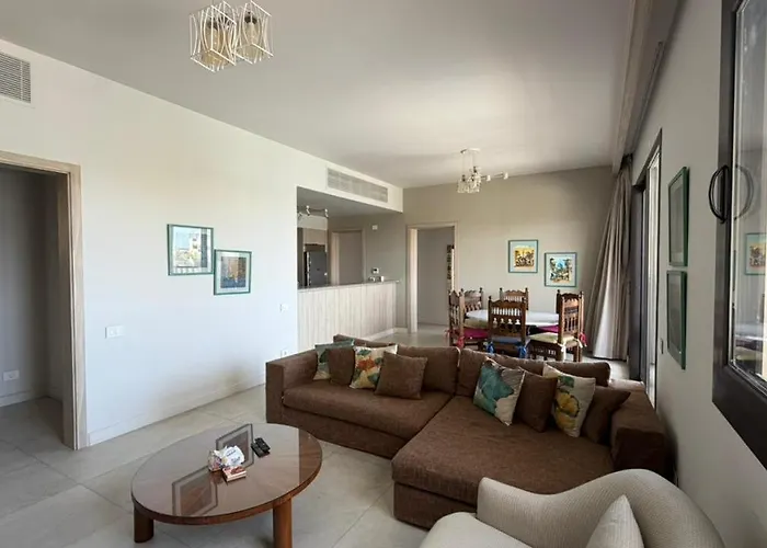 Fanadir Waterfront Living | 3br Marina House
